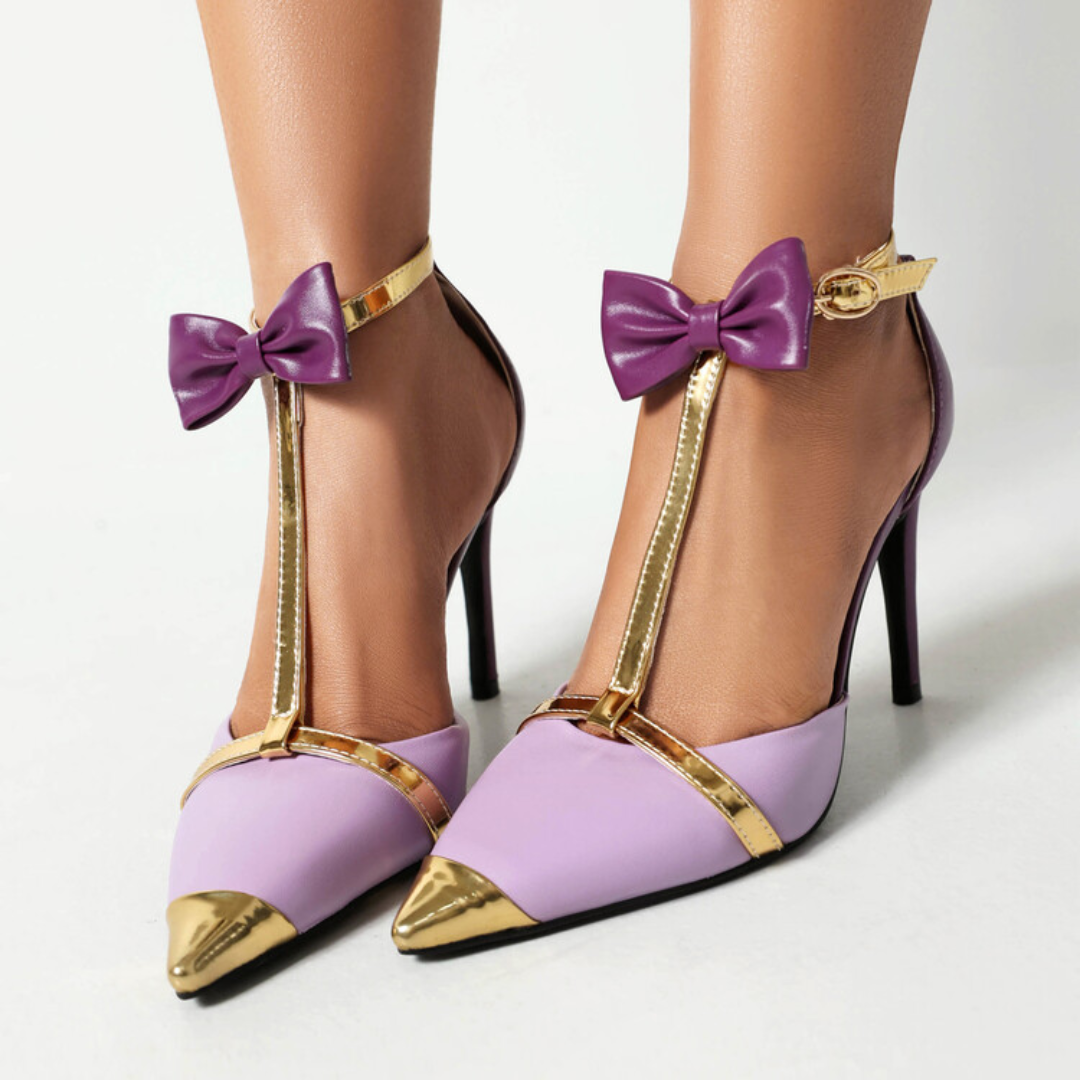 Vivienne Blacktie 발 뒤꿈치