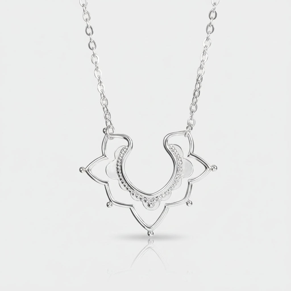 Simplistic Floral Necklace