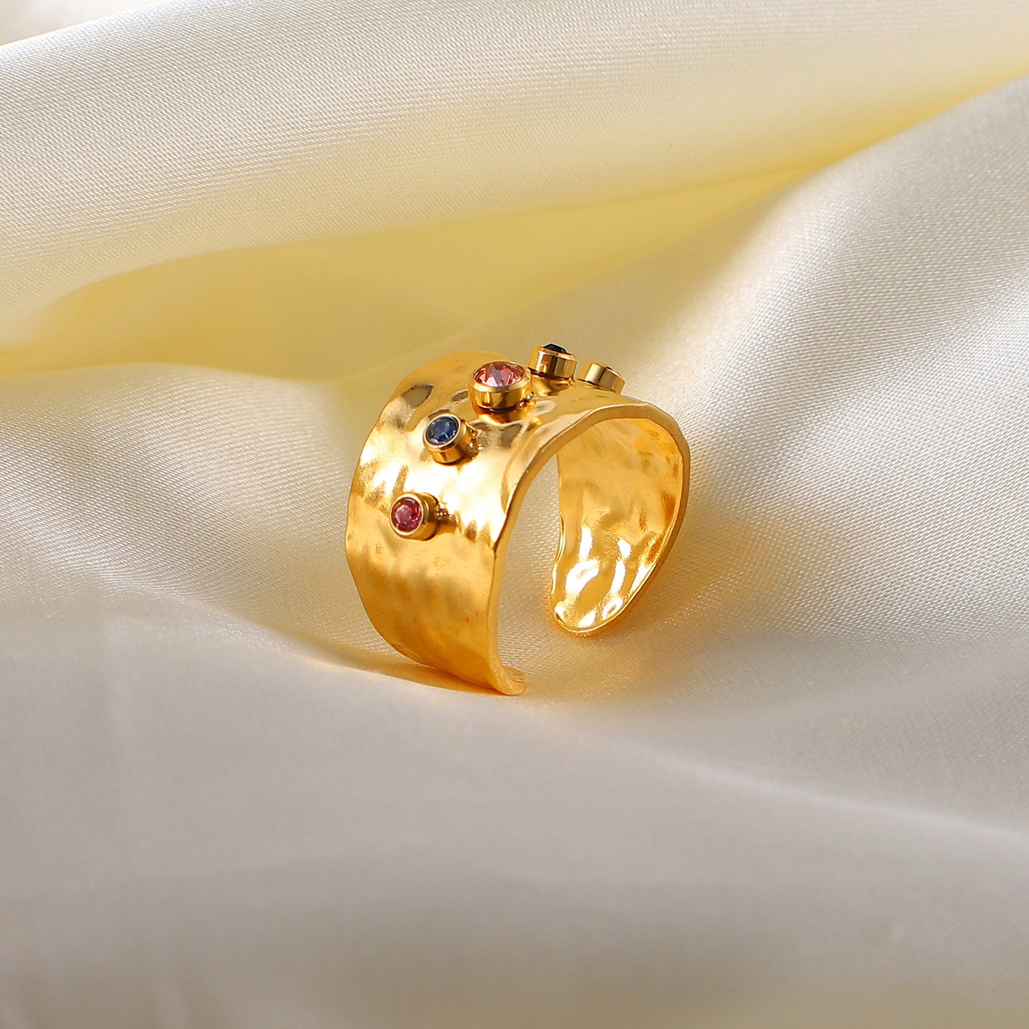 Ella Ring