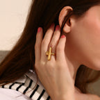 Ariel Ring